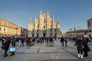 Milano-Piazza-Duomo