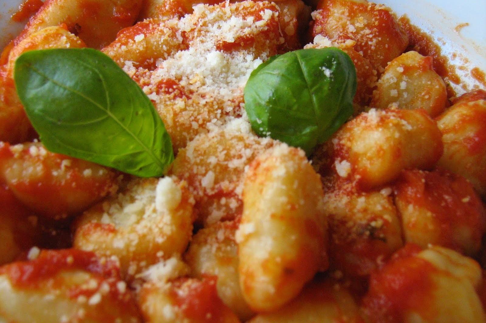 come-condire-gnocchi-di-patate_2ddde21fc0d8e45c343ddb50779eb031